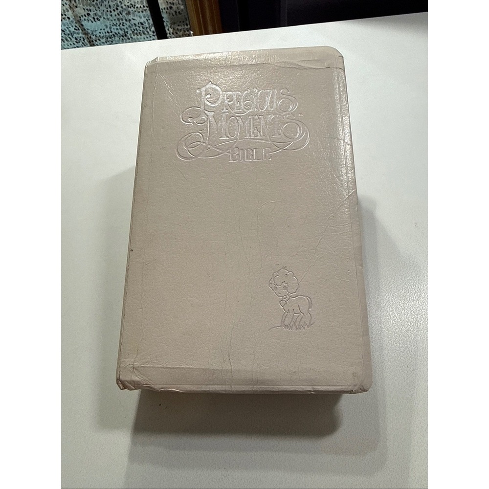 Vintage 1985 Precious Moments Bible NKJV Thomas Nelson White Leatherette Cover